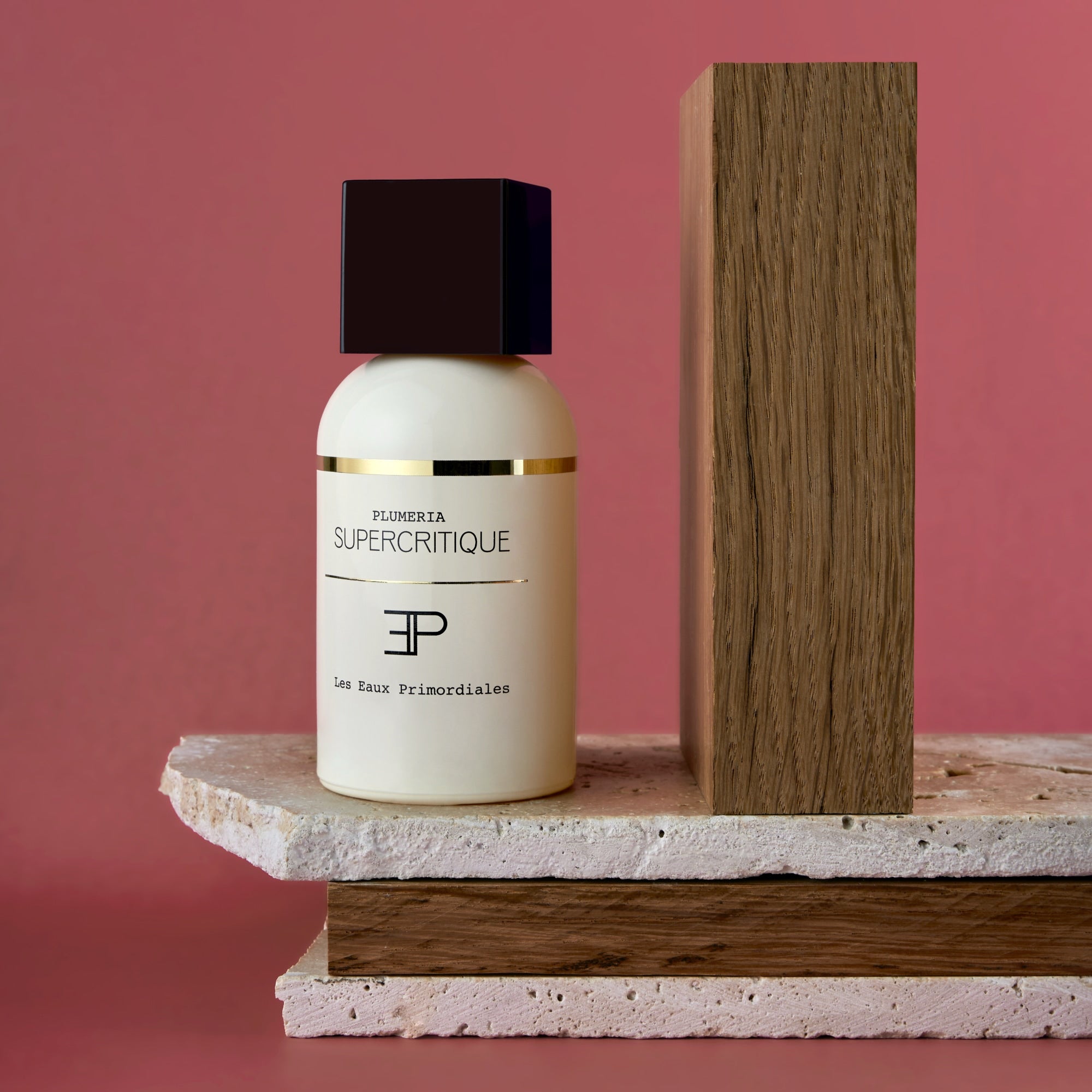 Pluméria Supercritique