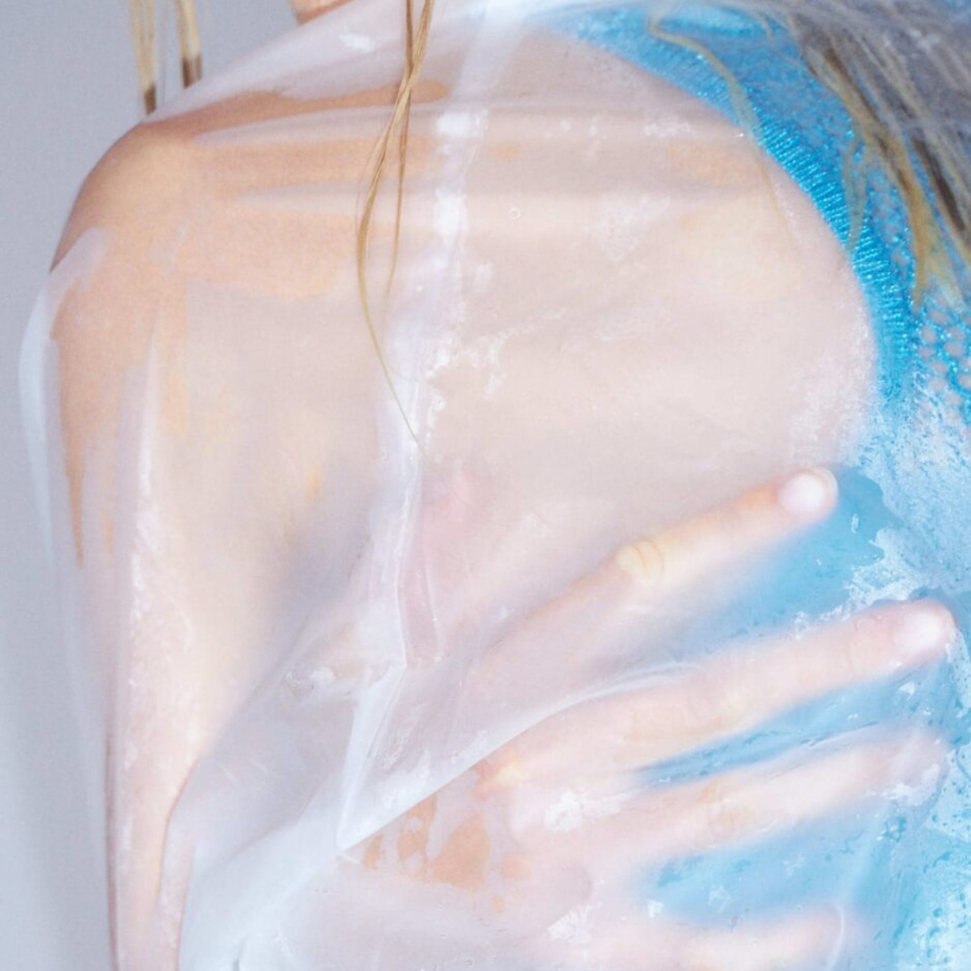 Bathing in a Daydream